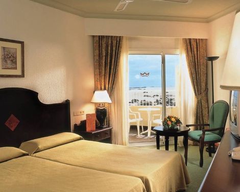 Hotel Riu Oliva Beach Main Building-3