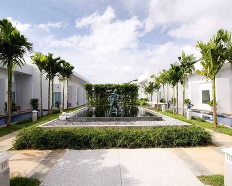 Blu Pine Villa & Pool Access-1