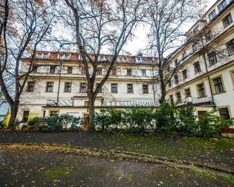 Pytloun Old Armoury Hotel Prague