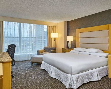 Hilton Los Angeles North-Glendale & Executive Meeting Center