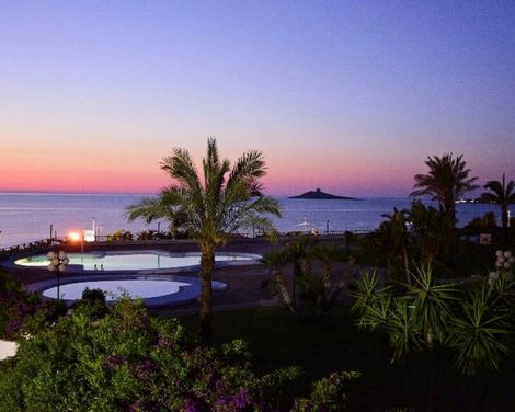 Saracen Sands Hotel & Congress Centre-1