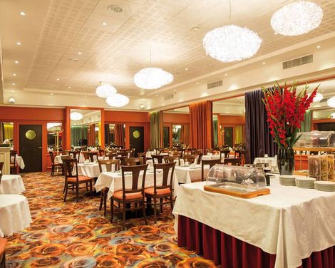 Hotel Provinces Opera