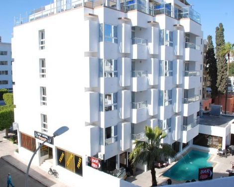 New Farah Hotel