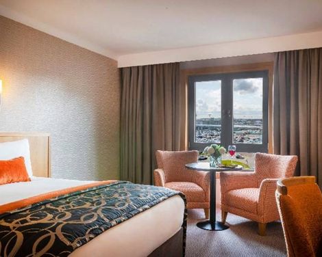 Clayton Hotel Manchester Airport