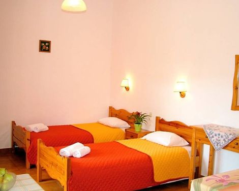 Studios And Apartments Niki