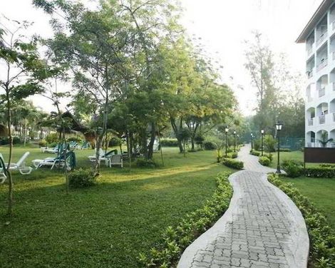 Pinnacle Grand Jomtien Resort & Beach Club-2