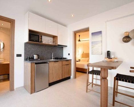 Vaya Suites