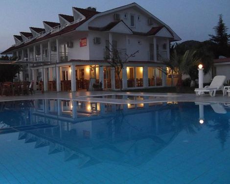 Yavuz Hotel