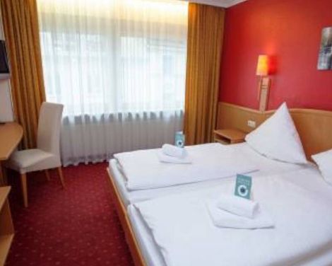 Centro Hotel Mondial München, Trademark Collection by Wyndham-2
