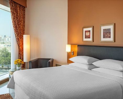 Four Points by Sheraton Bur Dubai-3