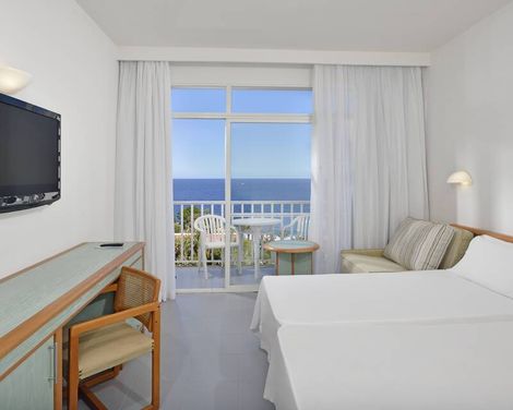 AluaSun Cala Antena inkl. Mietwagen