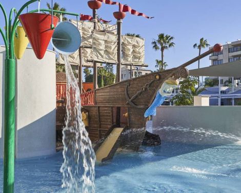 Atlantica Oasis Hotel
