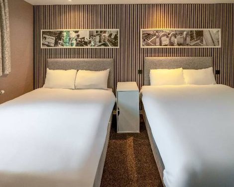 Airport Inn Manchester Hotel & Spa