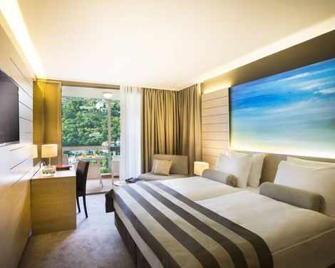 Hotel Excelsior-0