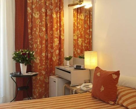 The Park Hotel Piraeus-3