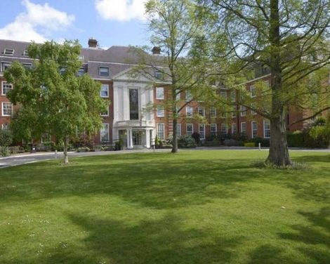 The Lensbury-2