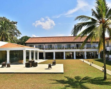 Hibiscus Beach Hotel & Villas-3