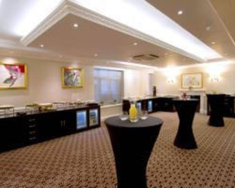 St. Ermin's Hotel, Autograph Collection-1