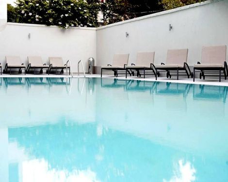 Angela Downtown Hotel