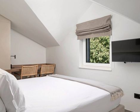 Molum Hotel & Residences