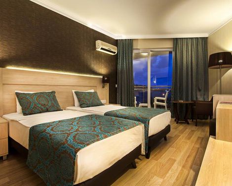 Parador Beach Hotel-2