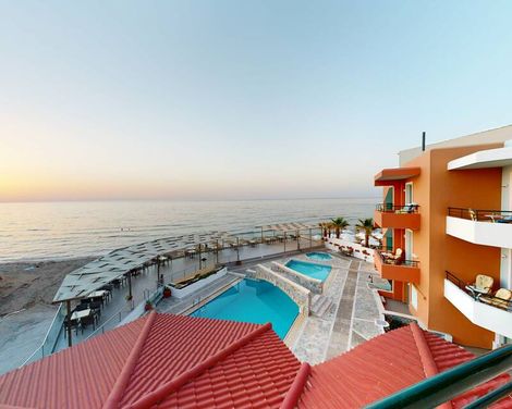 Dedalos Beach Hotel