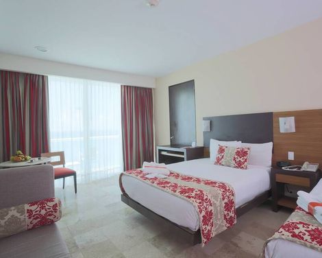 Krystal Cancún-2