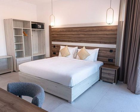 CA Sand Dune Hotel