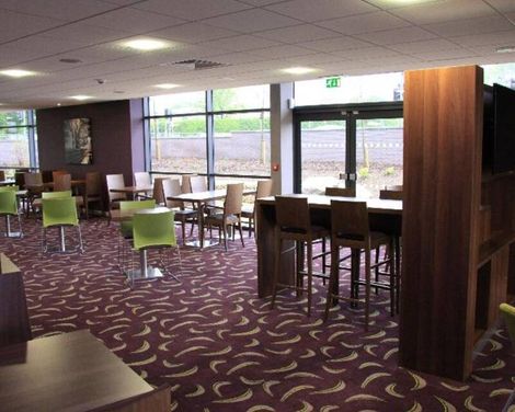 Holiday Inn Express Dunstable