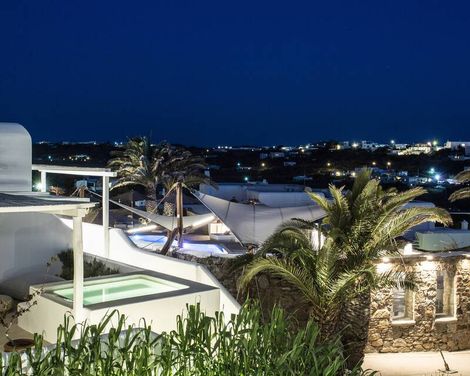 Ostraco Suites