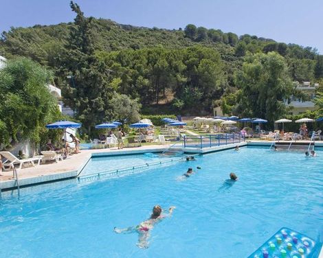 Oceanis Park Hotel