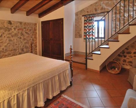 Agroturisme Ca'n Beneit-1
