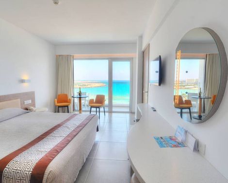 Vassos Nissi Plage Hotel