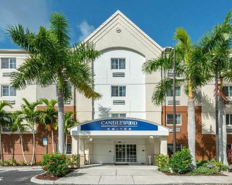 Candlewood Suites Fort Myers-Sanibel Gateway by IHG