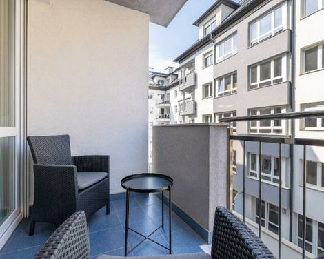 Silver Crown Hotel & Residence Palace Quarter