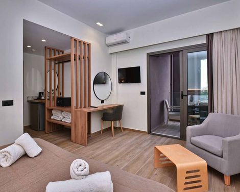 Dionisos Hotel