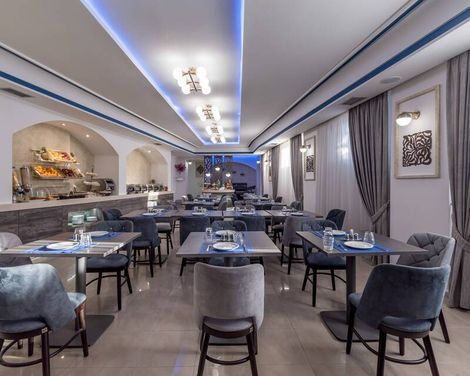 Daedalus Hotel