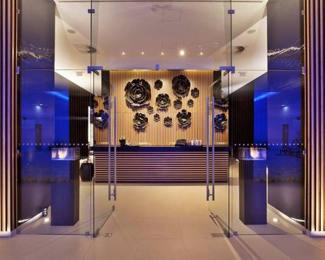 Wine & Books by the Sea Algarve Resort