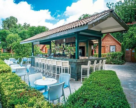 Can Garden Beach