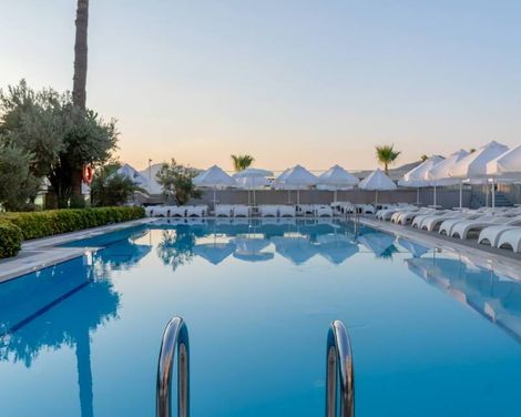 Pasa Beach Hotel-0