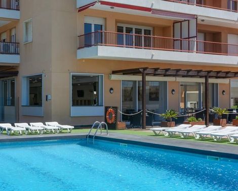 Apartamentos Albatros Family
