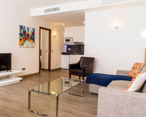 BLUESEA Dimona Suites