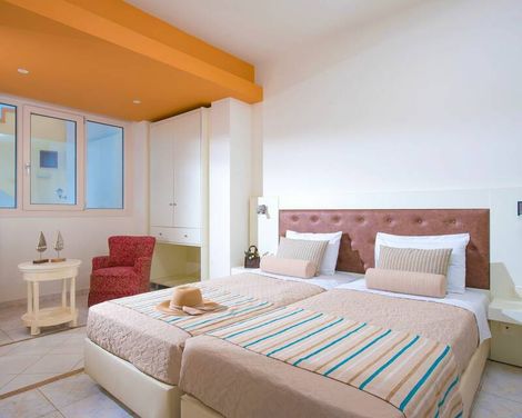 Irida Hotel Apartments