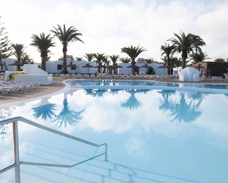 Hl Rio Playa Blanca Hotel