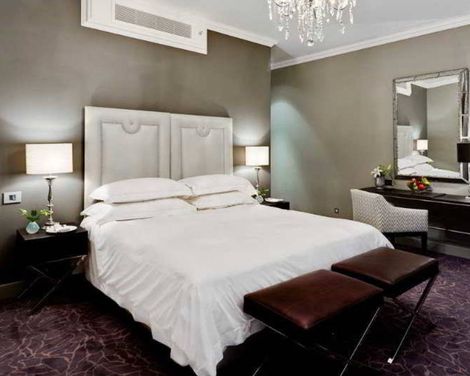 Queen Victoria Hotel