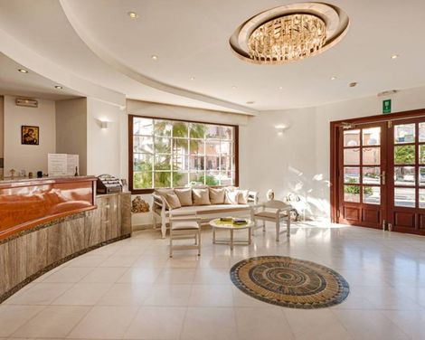 Elina Hotel Apartments
