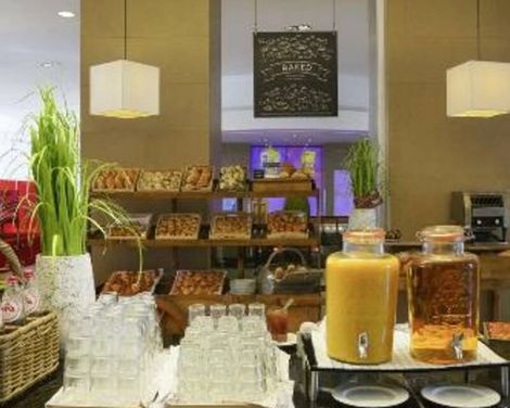 Novotel Brussels Airport-1