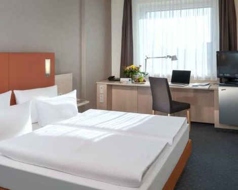 Hotel Essential by Dorint Berlin-Adlershof