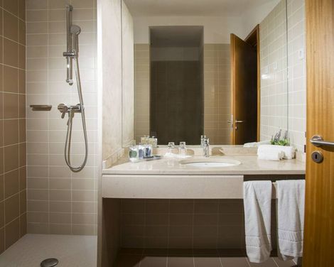Luna Arcos Hotel-3