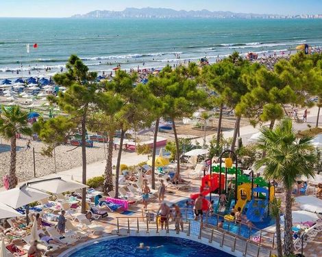 Grand Blue Fafa Resort